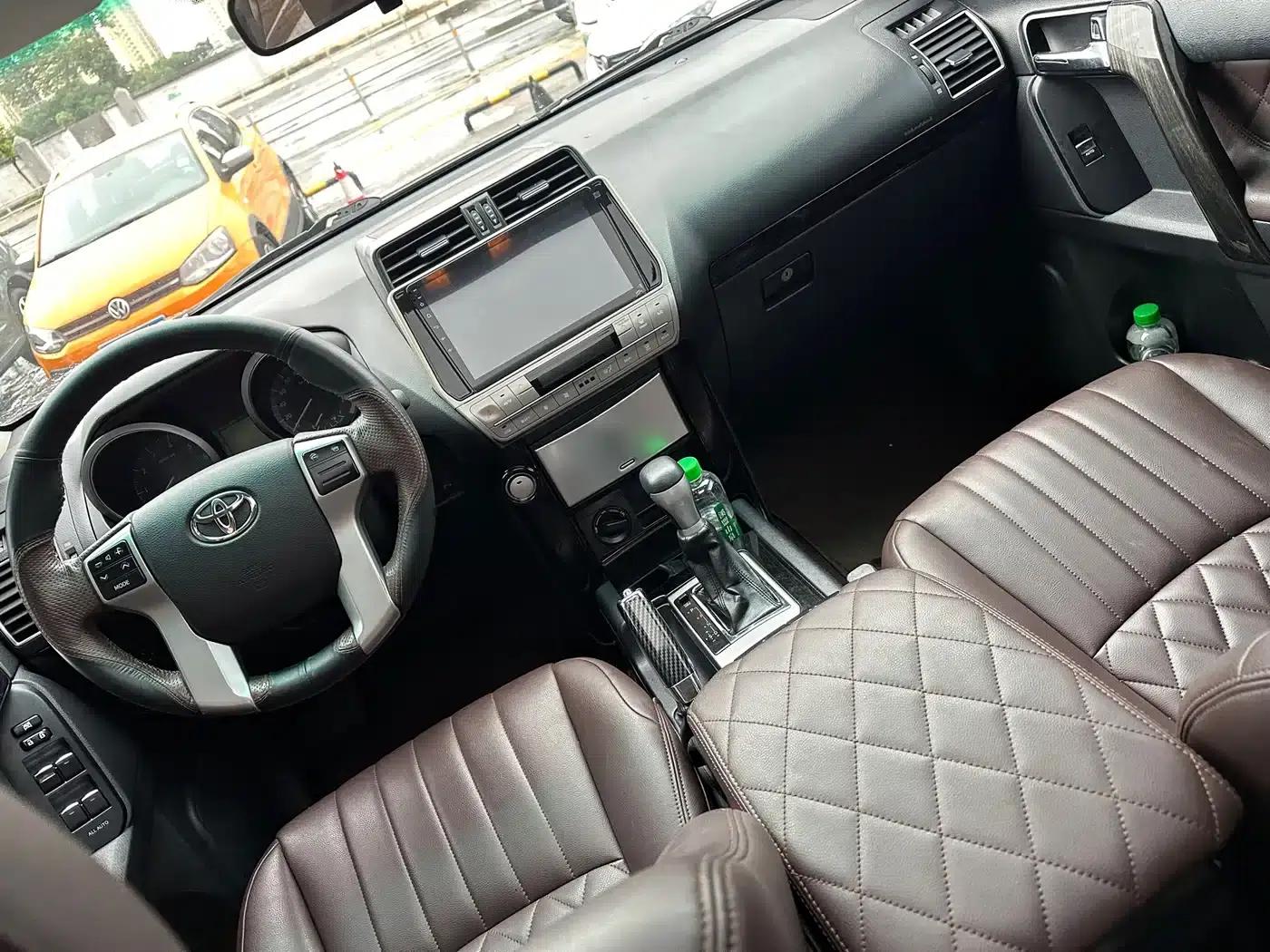 2016 Prado 2.7L Automatic Standard Edition — миниатюра 10