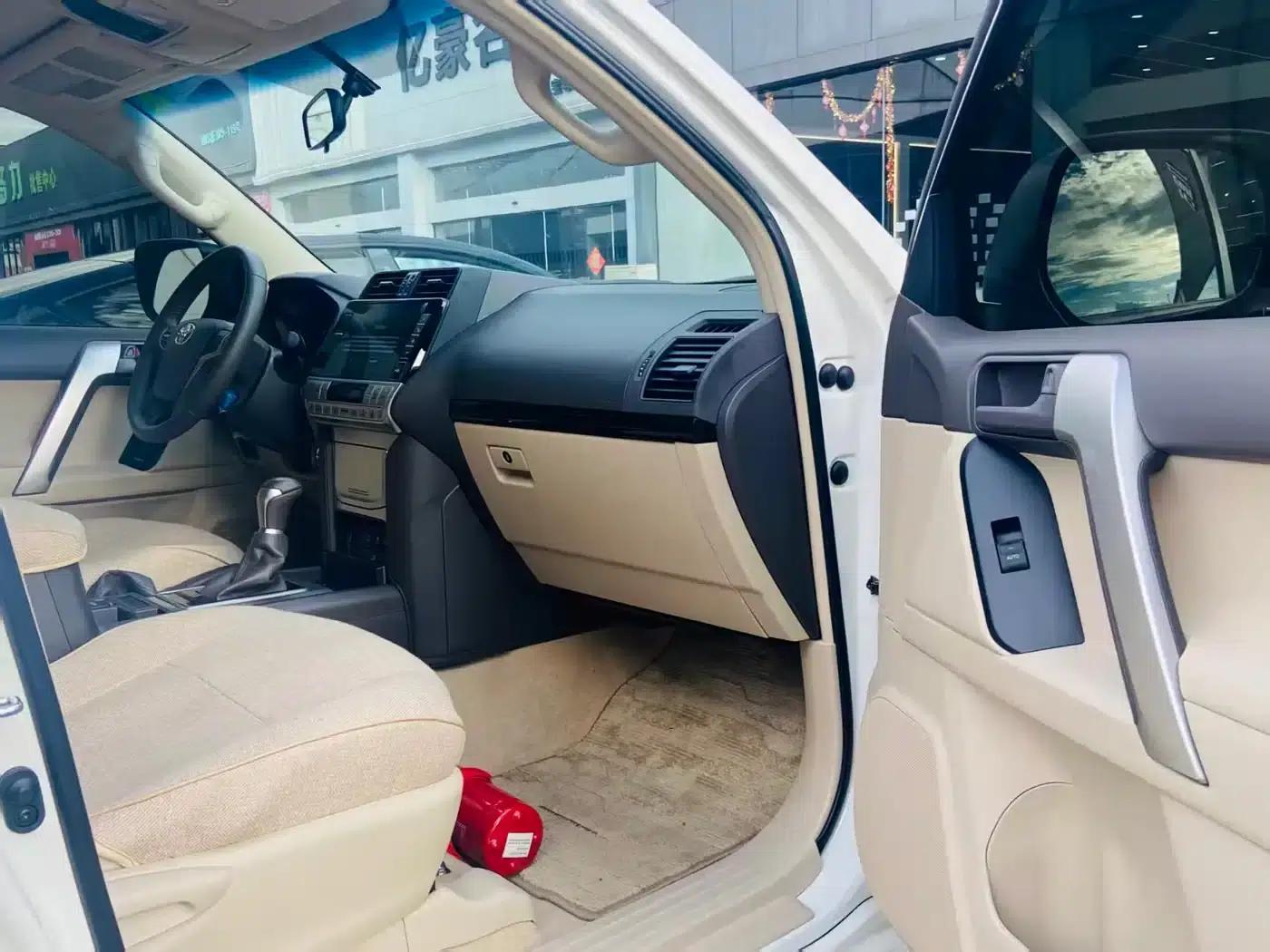 2024 Prado (Imported) 4.0L Middle East Version — миниатюра 15