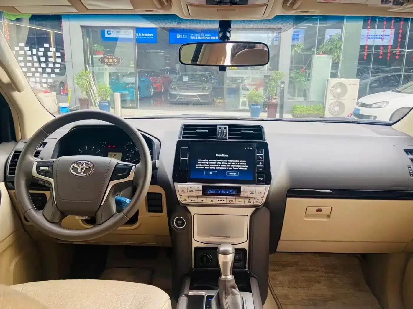 2024 Prado (Imported) 4.0L Middle East Version — миниатюра 18