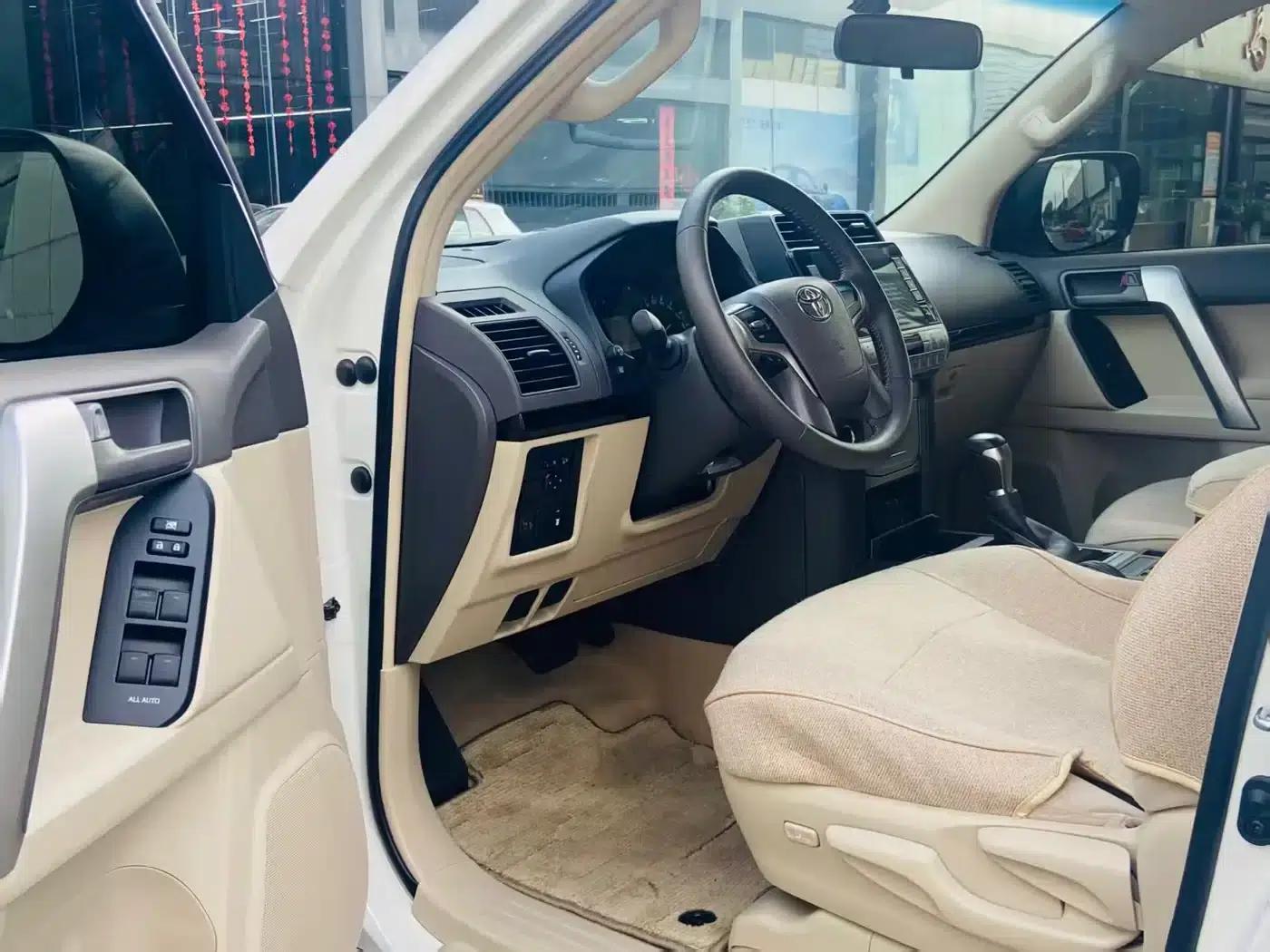 2024 Prado (Imported) 4.0L Middle East Version — миниатюра 7