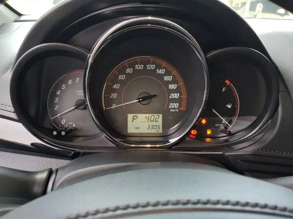 YARiS L 2020 Model YARiS X 1.5L CVT Luxury Edition — миниатюра 12