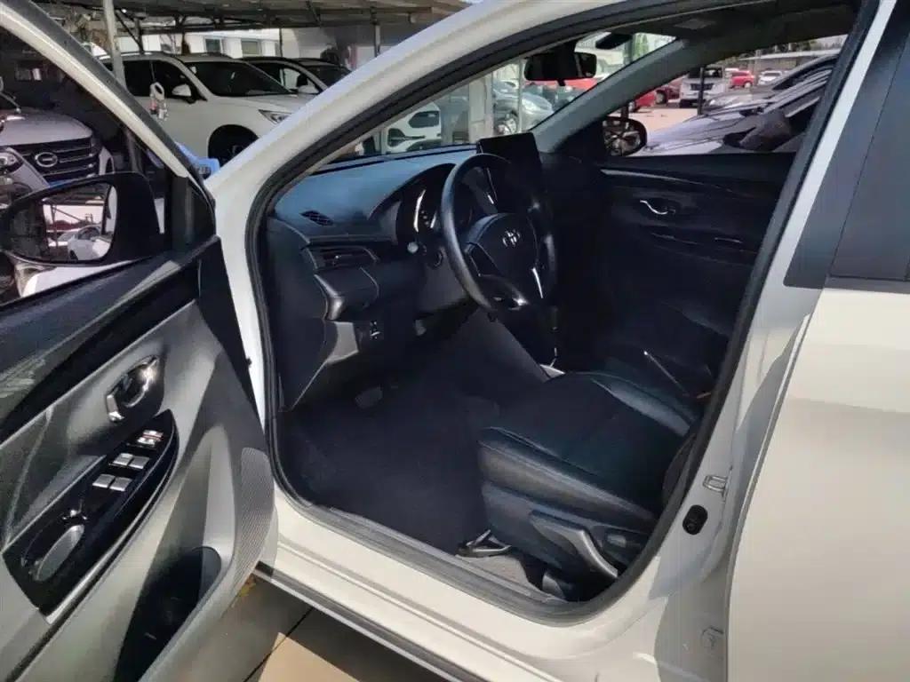 YARiS L 2020 Model YARiS X 1.5L CVT Luxury Edition — миниатюра 16