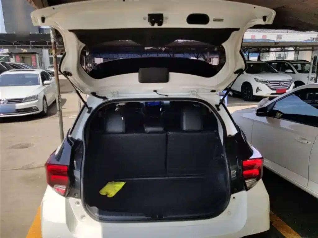 YARiS L 2020 Model YARiS X 1.5L CVT Luxury Edition — миниатюра 19