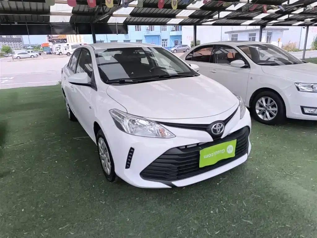 Vios 2017 1.5L CVT Adventure Edition — миниатюра 4