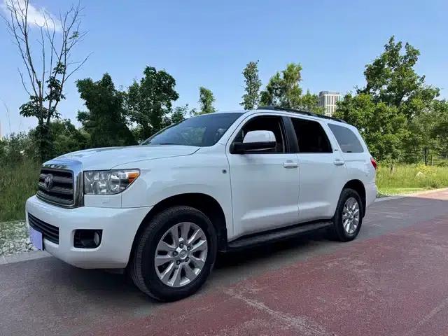 Sequoia 2010 5.7 Platinum Edition