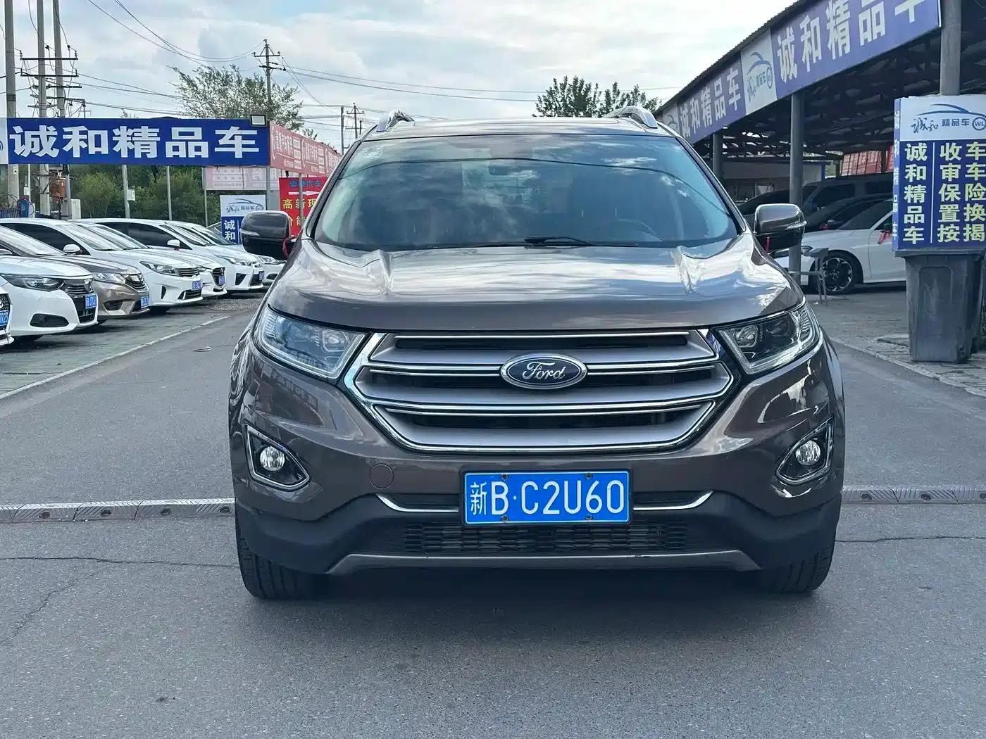 Edge 2016 EcoBoost 245 AWD Luxury 7-seater — миниатюра 2