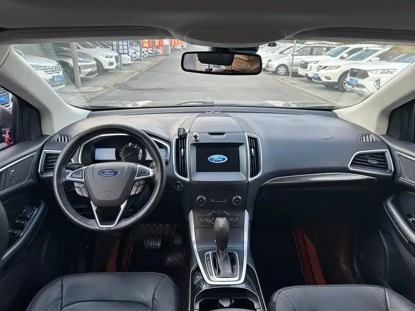 Edge 2016 EcoBoost 245 AWD Luxury 7-seater — миниатюра 5