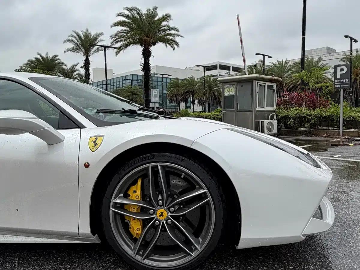 2015 Ferrari 488 GTB — миниатюра 6