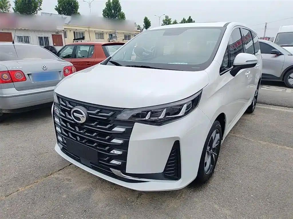 Trumpchi M6 2023 PRO 270T DCT Luxury Edition — миниатюра 1