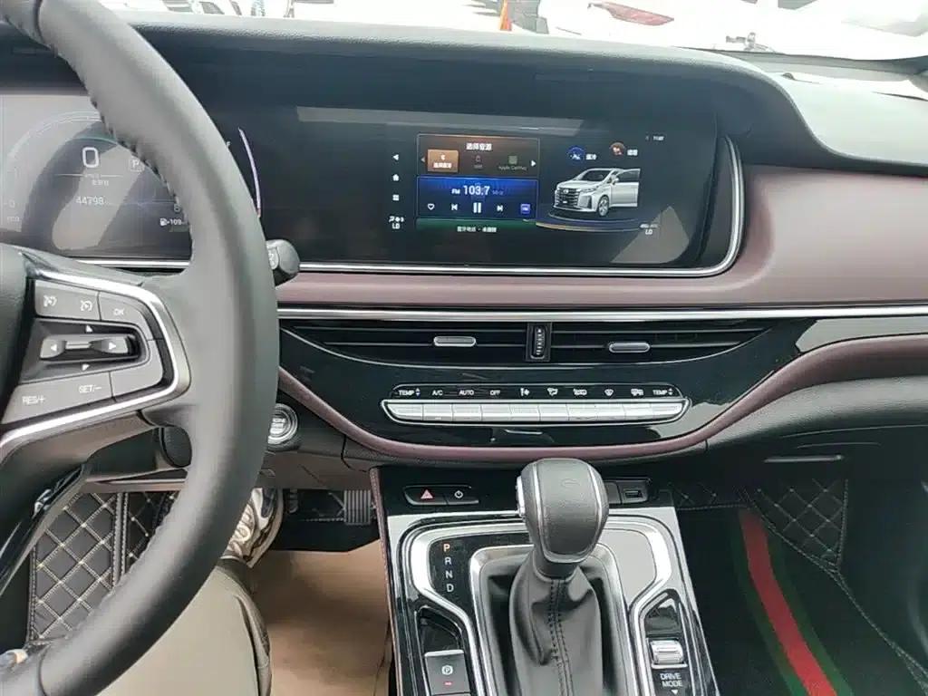 Trumpchi M6 2023 PRO 270T DCT Luxury Edition — миниатюра 13