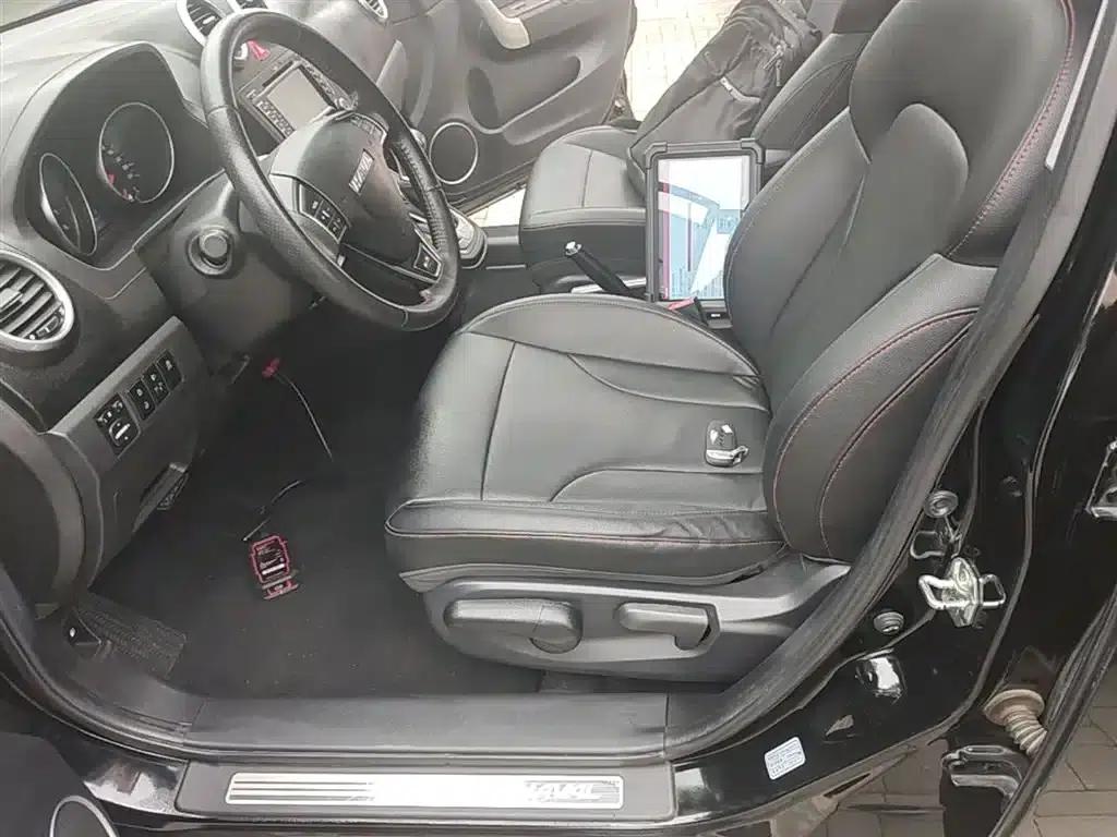 Haval H6 2016 Upgraded Version 1.5T Automatic Two-Wheel Drive Elite — миниатюра 15