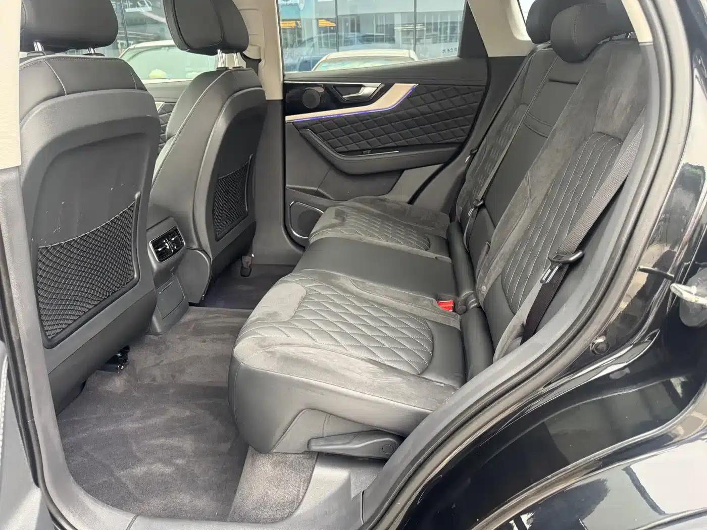 Hongqi HS5 2019 2.0T Intelligent Flagship Edition — миниатюра 9