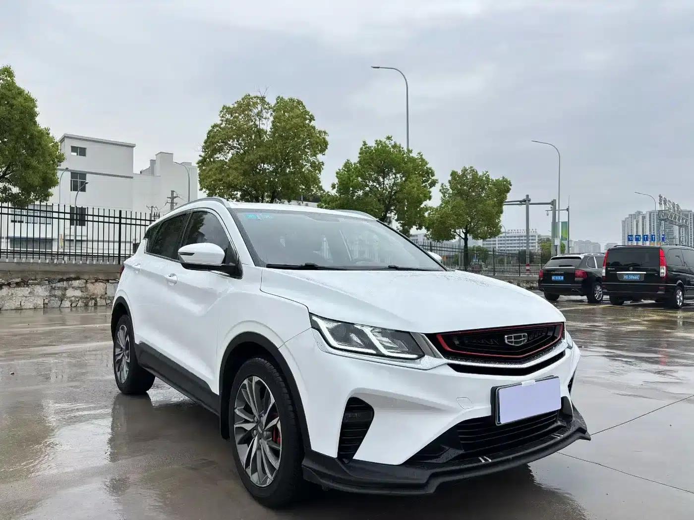 Geely Binyue 2020 PRO 260T DCT Knight — миниатюра 3