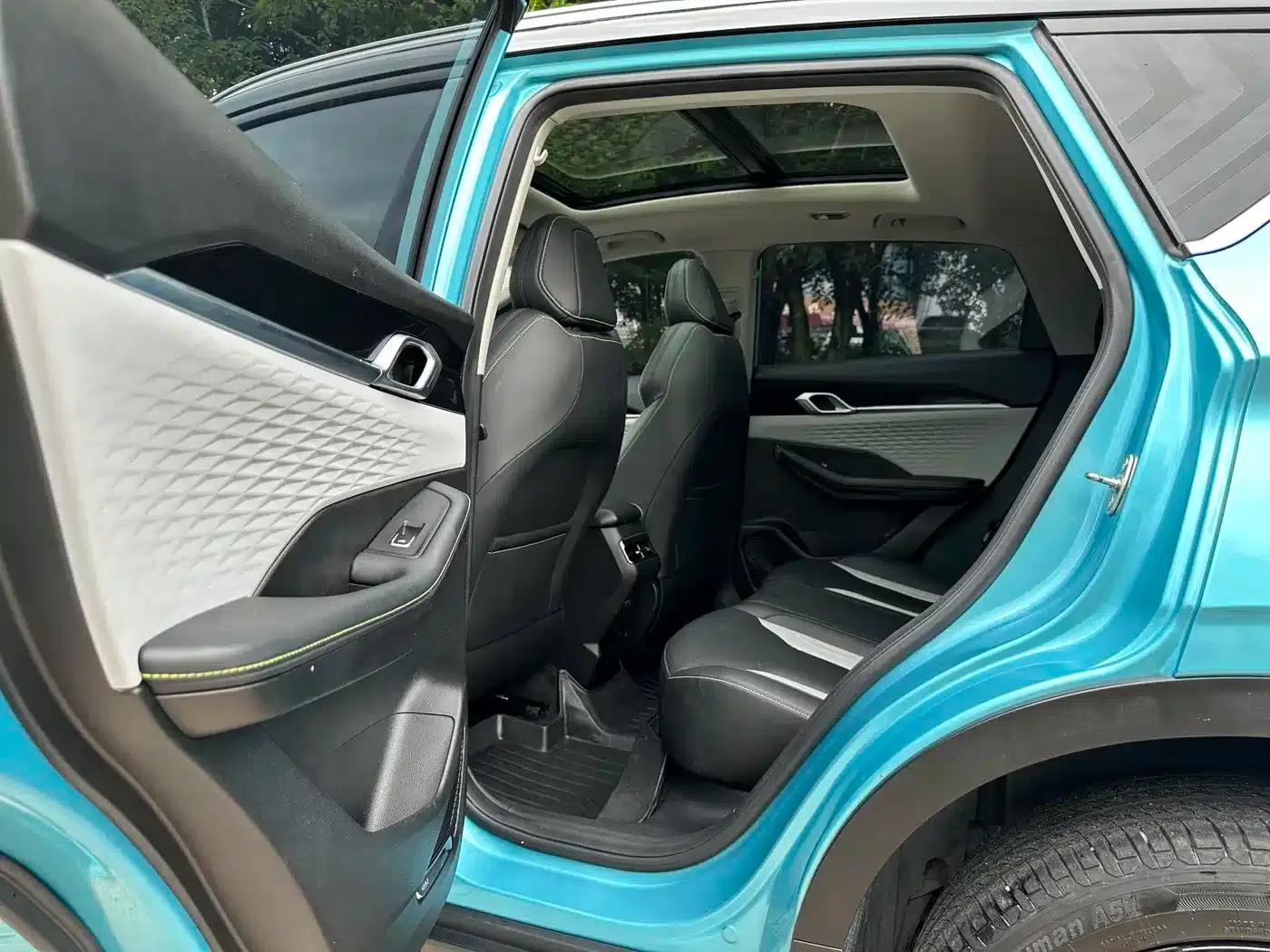 Geely Binyue 2022 Model Binyue COOL 1.5TD DCT Sport Edition — миниатюра 12