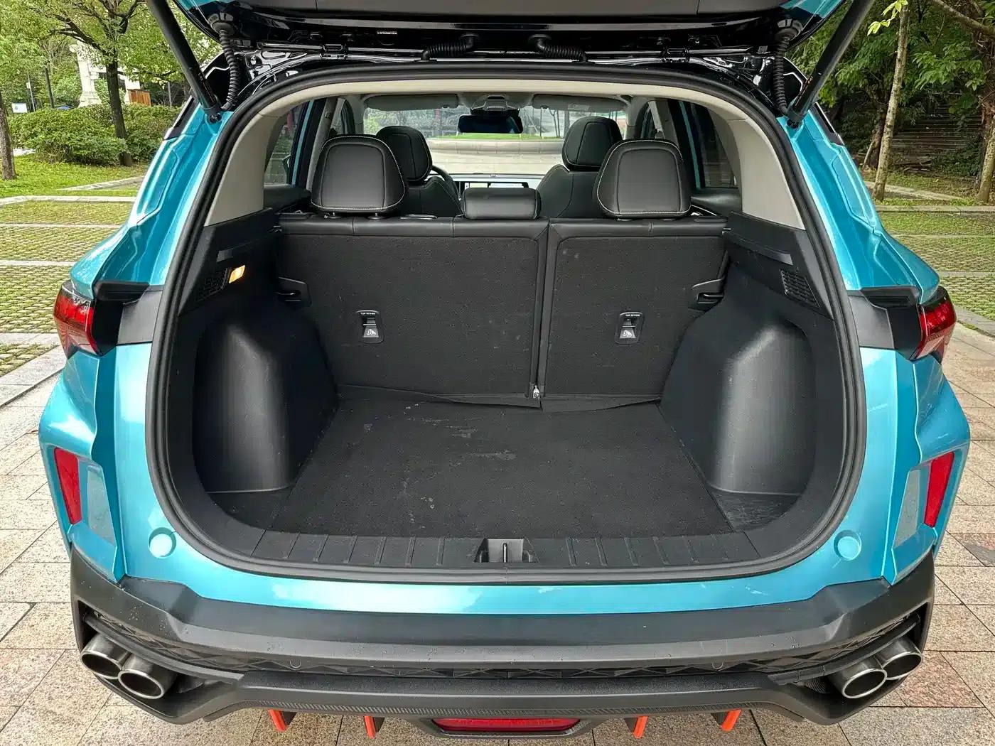Geely Binyue 2022 Model Binyue COOL 1.5TD DCT Sport Edition — миниатюра 23