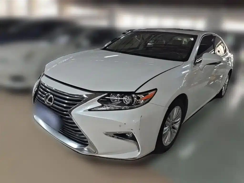 Lexus ES 2015 200 Elite Edition — миниатюра 1