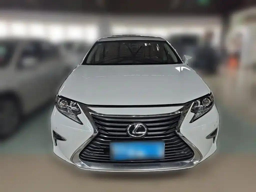 Lexus ES 2015 200 Elite Edition — миниатюра 24
