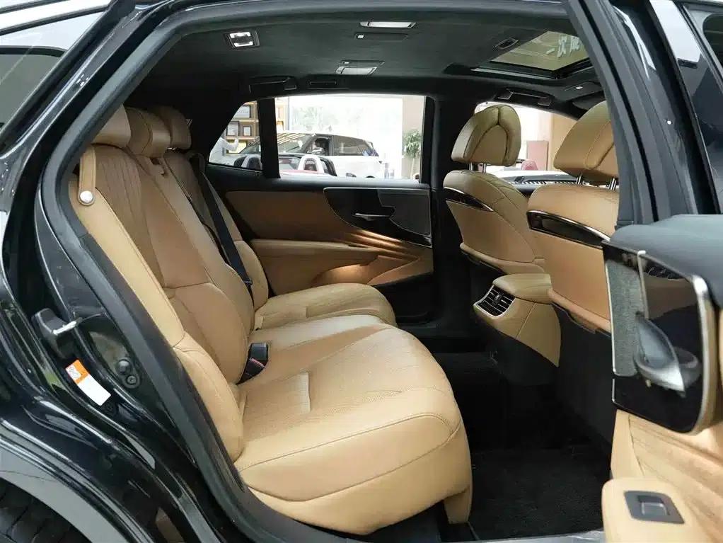 Lexus LS 2021 500h Luxury Edition — миниатюра 13