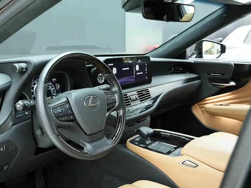 Lexus LS 2021 500h Luxury Edition — миниатюра 7