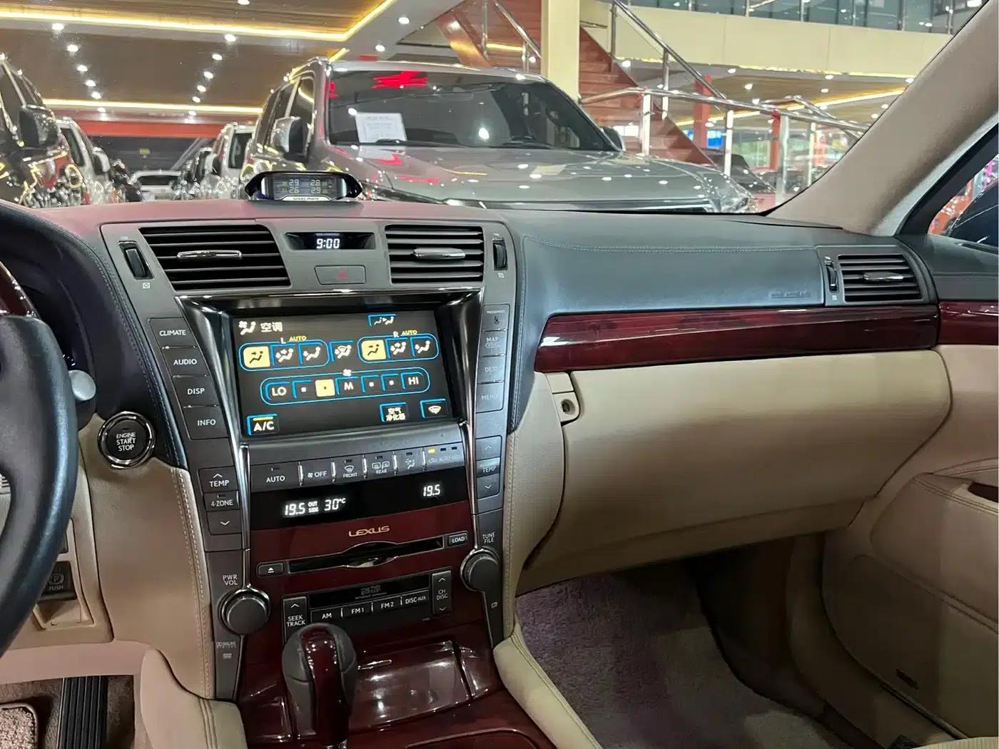 Lexus LS 2006 460L — миниатюра 13