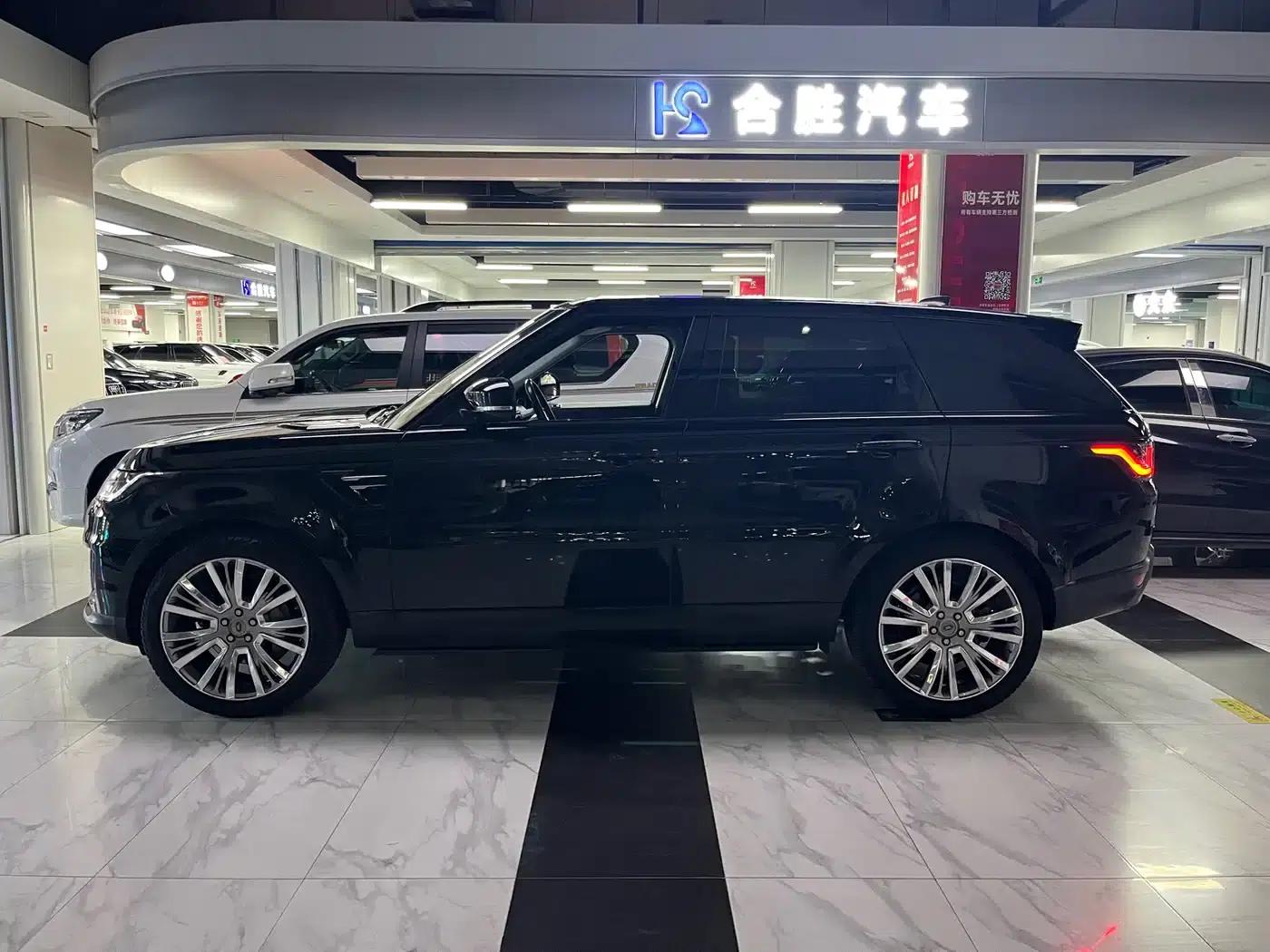 Range Rover Sport 2019 3.0 SC V6 Special Edition — миниатюра 4