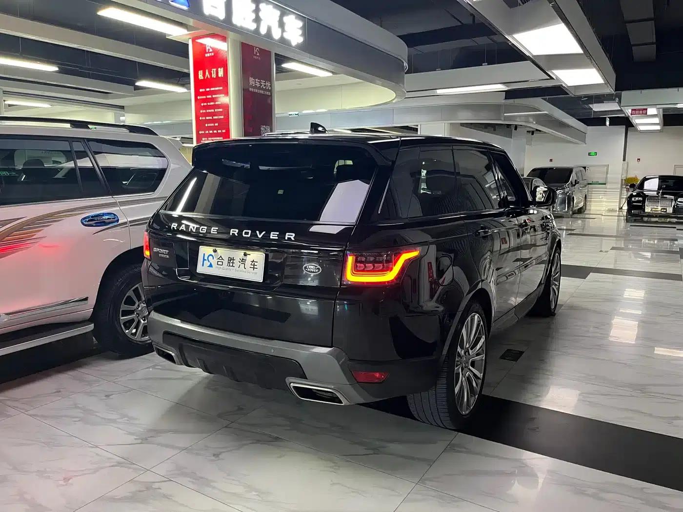 Range Rover Sport 2019 3.0 SC V6 Special Edition — миниатюра 8