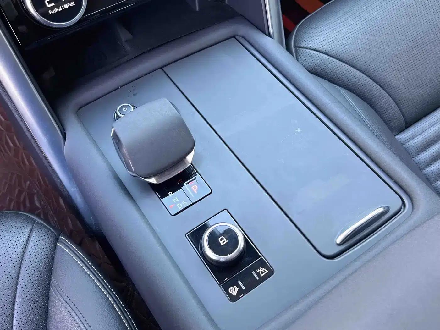 Discover the 2021 360PS R-Dynamic SE — миниатюра 4