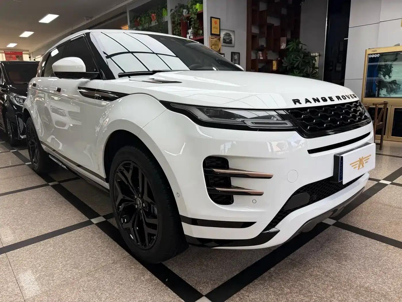 Range Rover Evoque 2020 249PS R-DYNAMIC S Obsidian Black Sport Tech Edition — миниатюра 3