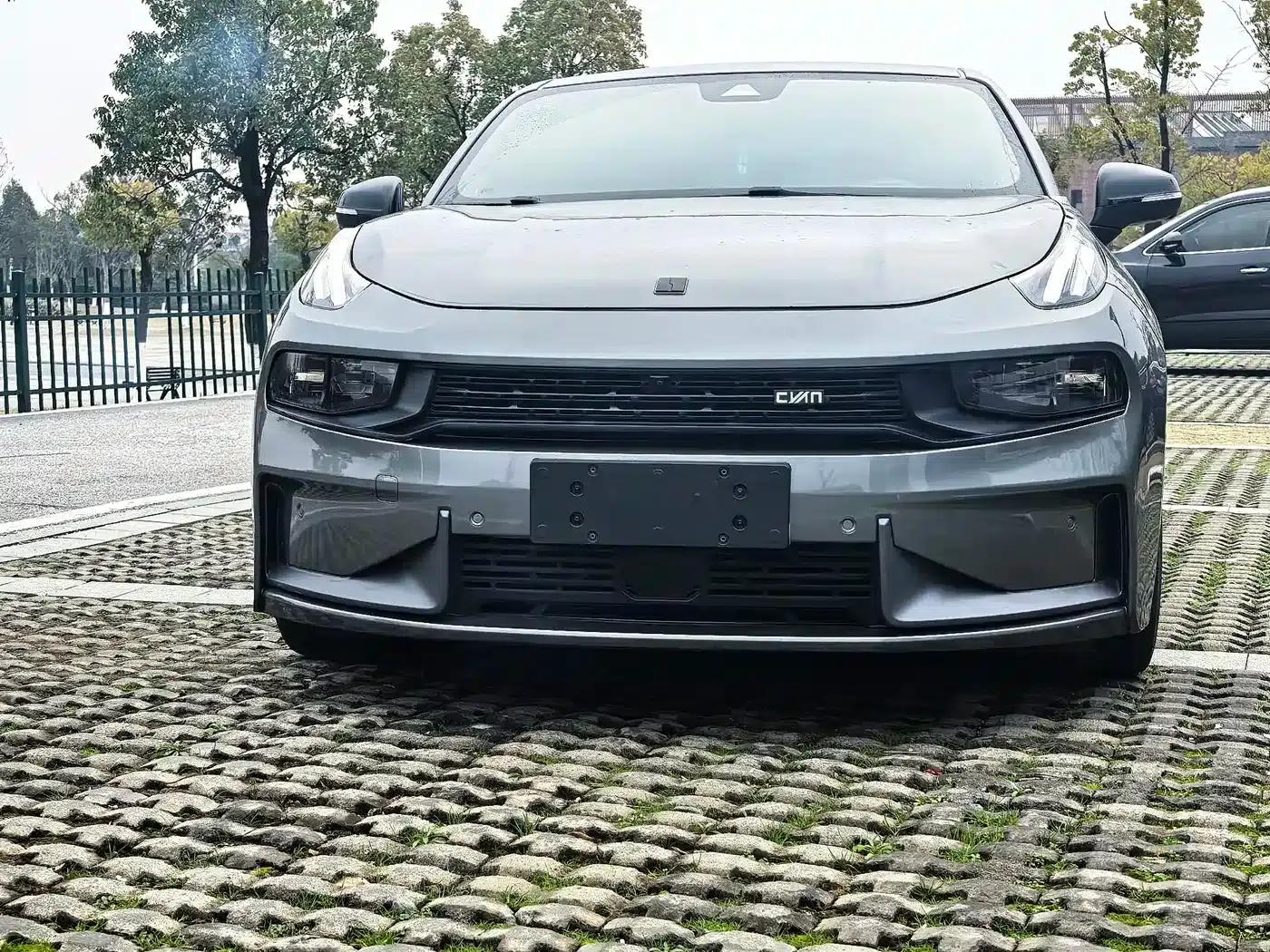 Lynk & Co 03 2020 1.5TD DCT Pro Edition — миниатюра 3