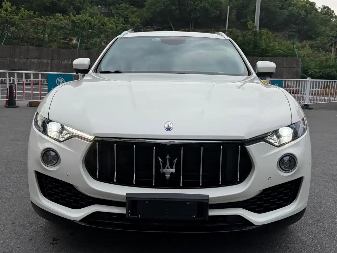 2019 Levante 3.0T Standard Edition (China V Emission Standard) — миниатюра 3