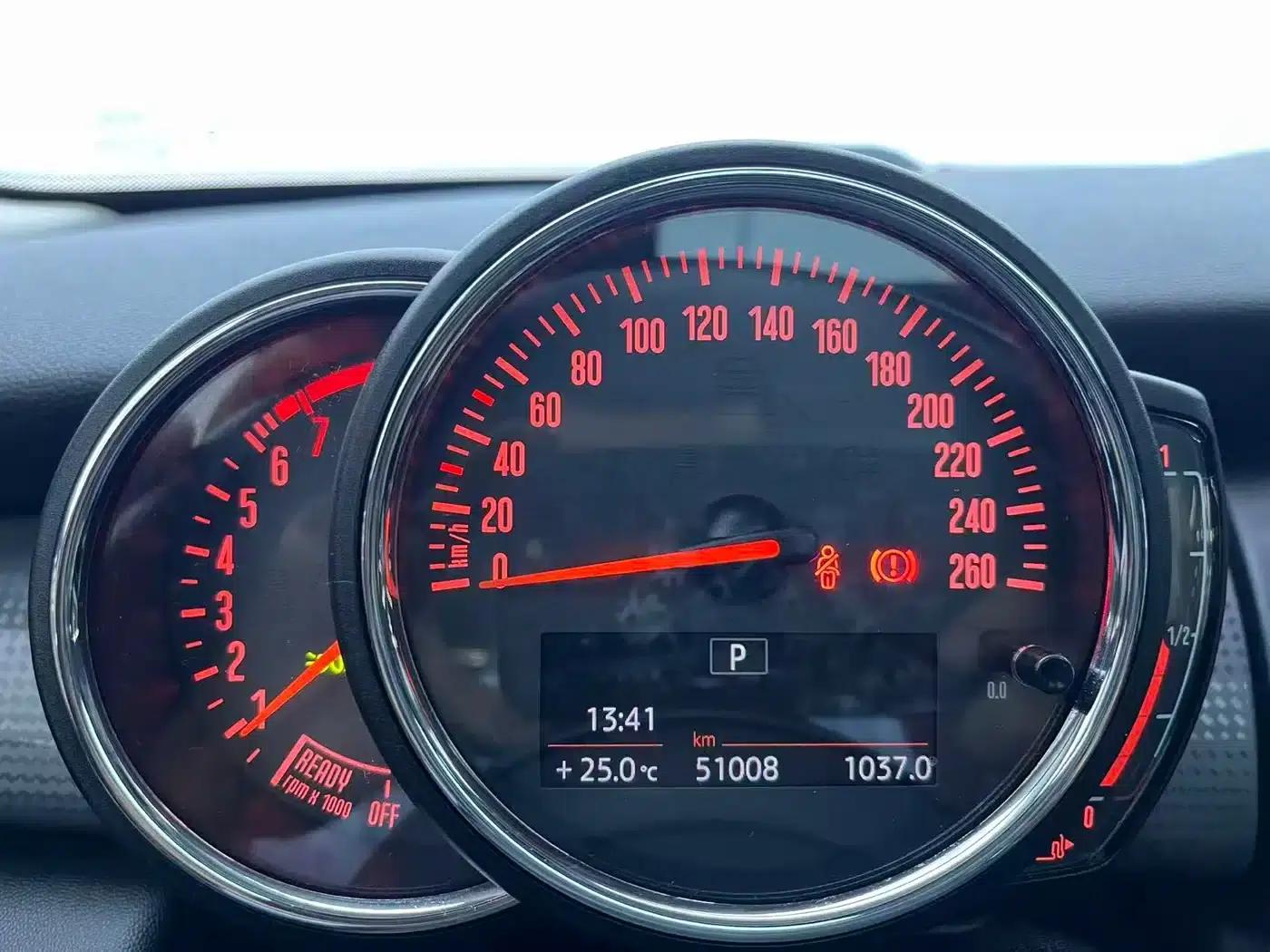 2016 MINI 1.5T COOPER Avant-garde — миниатюра 7
