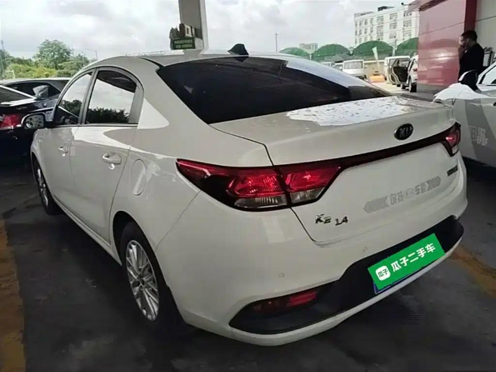 Kia K2 2017 Sedan 1.4L MT GLS — миниатюра 5