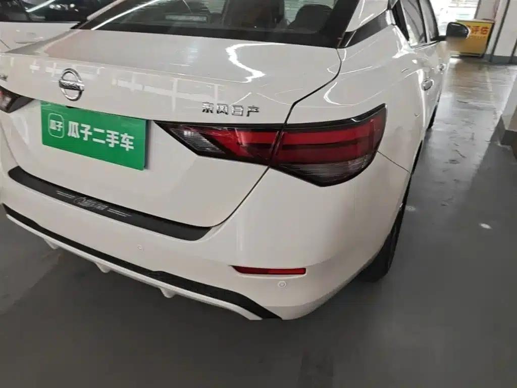 Nissan Sylphy 2021 1.6L XL CVT Enjoy Edition — миниатюра 8