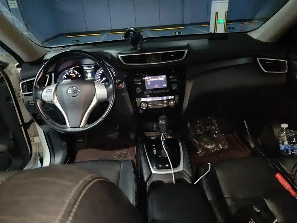 Nissan X-Trail 2014 2.0L CVT Comfort Edition 2WD — миниатюра 13