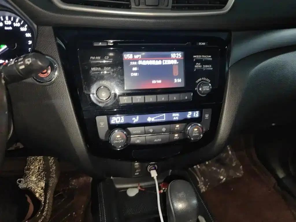Nissan X-Trail 2014 2.0L CVT Comfort Edition 2WD — миниатюра 6