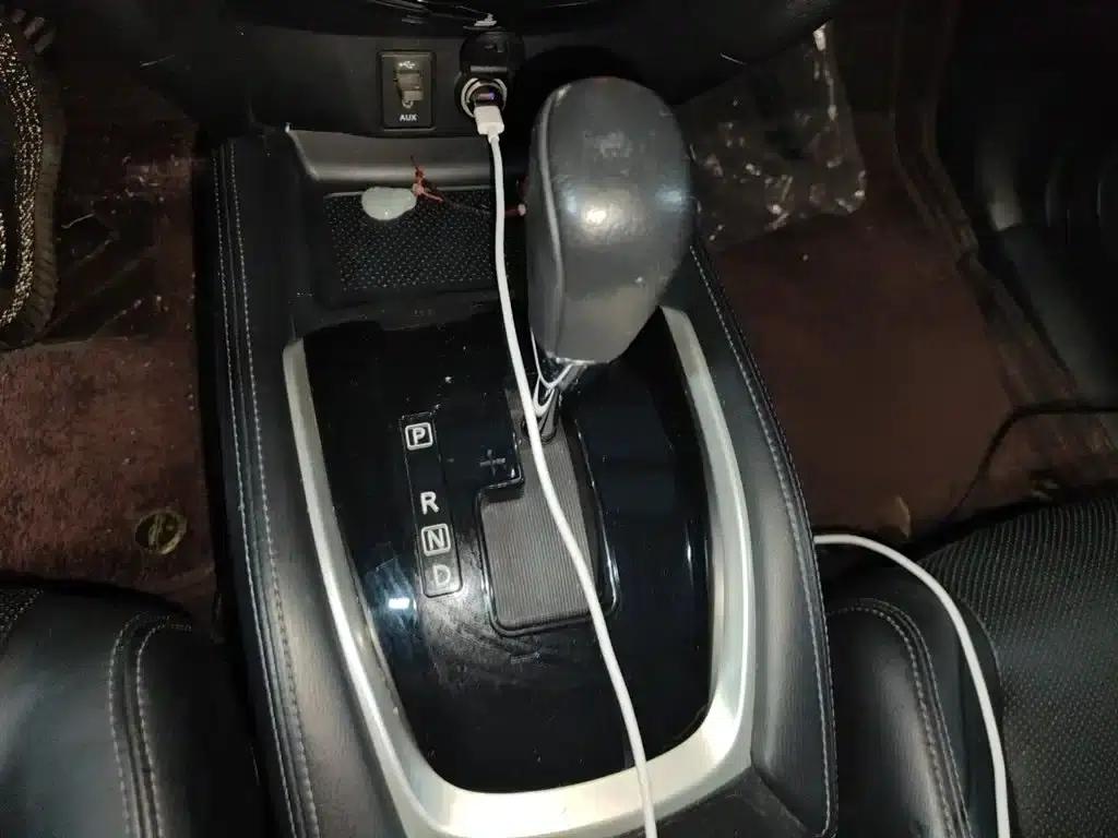 Nissan X-Trail 2014 2.0L CVT Comfort Edition 2WD — миниатюра 7