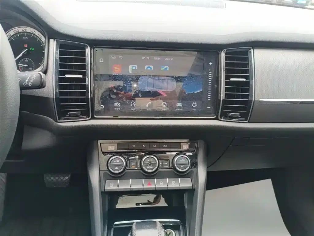 2018 Kodiaq Facelift TSI330 5-seater 2WD Comfort Edition — миниатюра 13