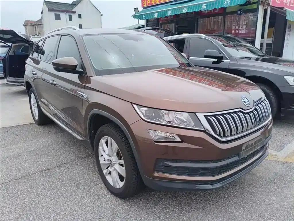 2018 Kodiaq Facelift TSI330 5-seater 2WD Comfort Edition — миниатюра 4