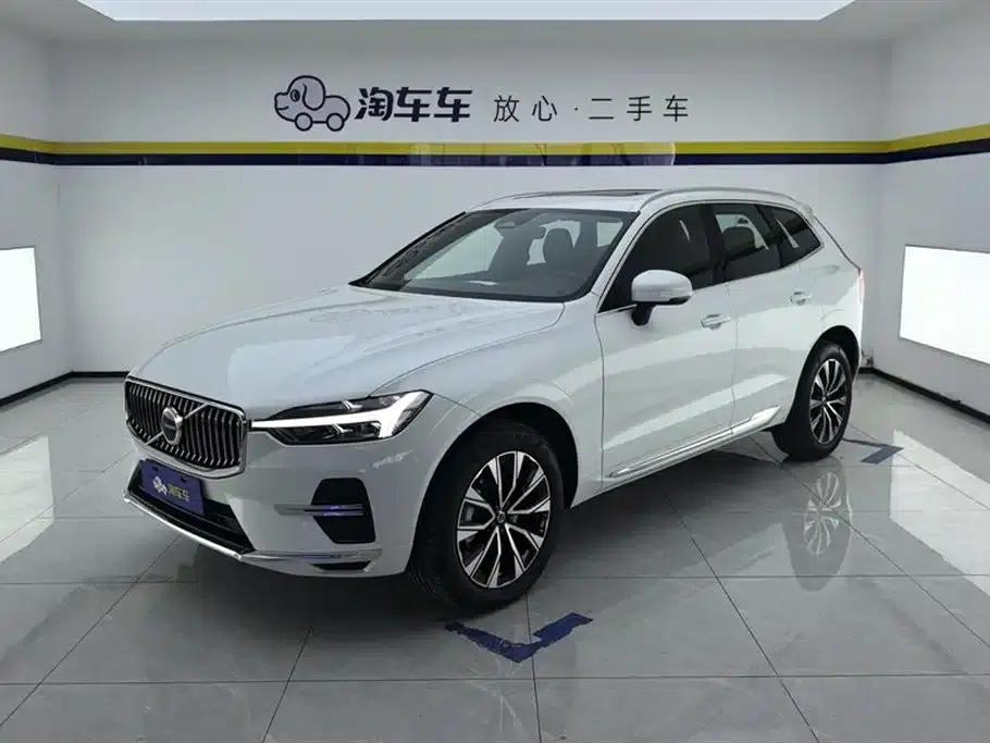 2025 Volvo XC60 B5 AWD Inscription Luxury Edition — миниатюра 1