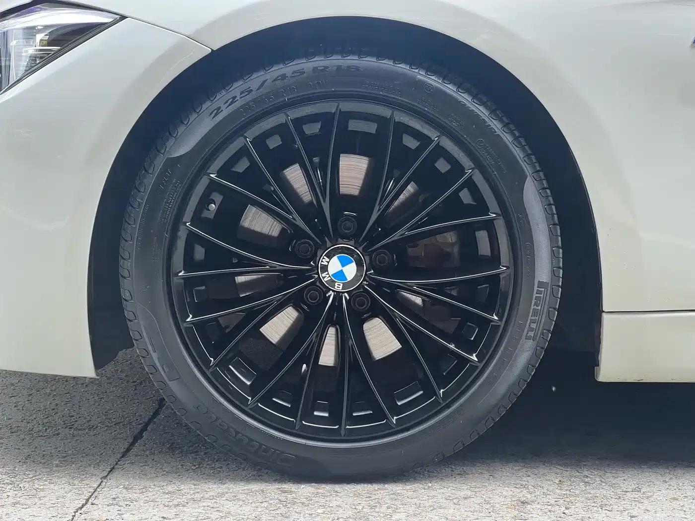 2019 BMW 3 Series 320i M Sport Shadow Edition — миниатюра 18