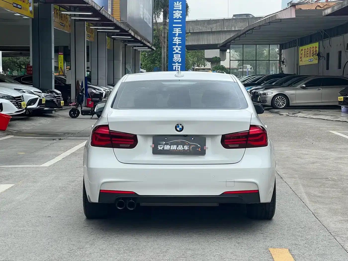 2019 BMW 3 Series 320i M Sport Shadow Edition — миниатюра 5