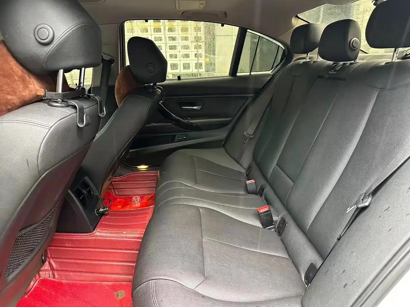 2017 BMW 3 Series 320Li Fashion Edition — миниатюра 8