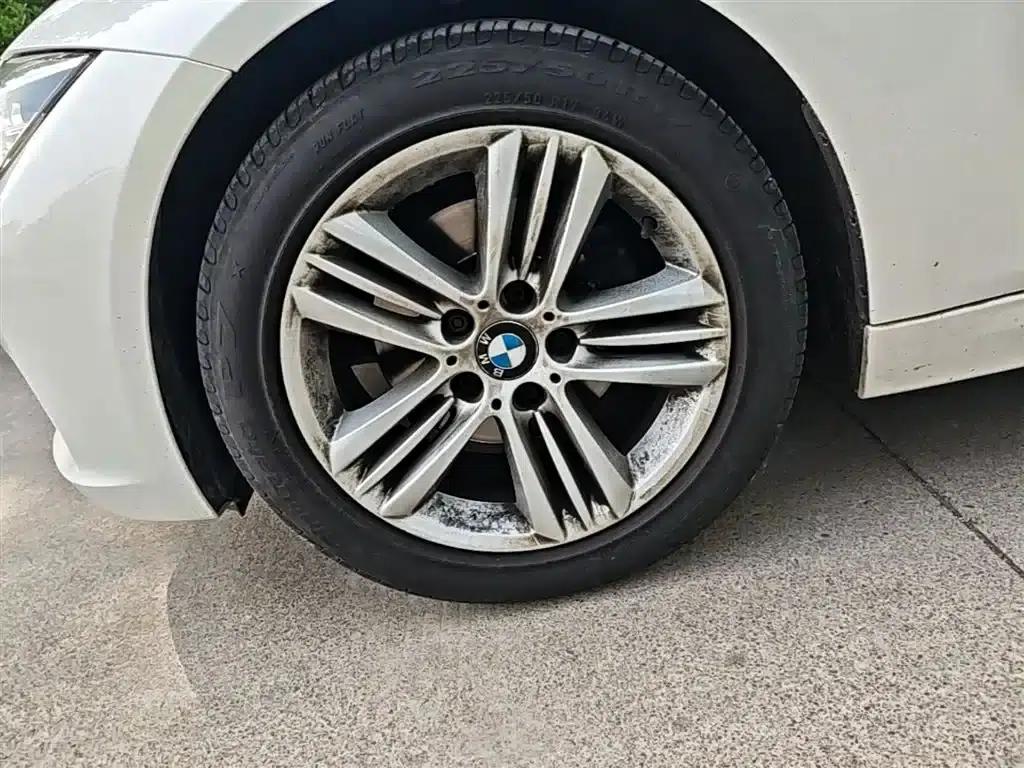 2017 BMW 3 Series 320Li Fashion Edition — миниатюра 23