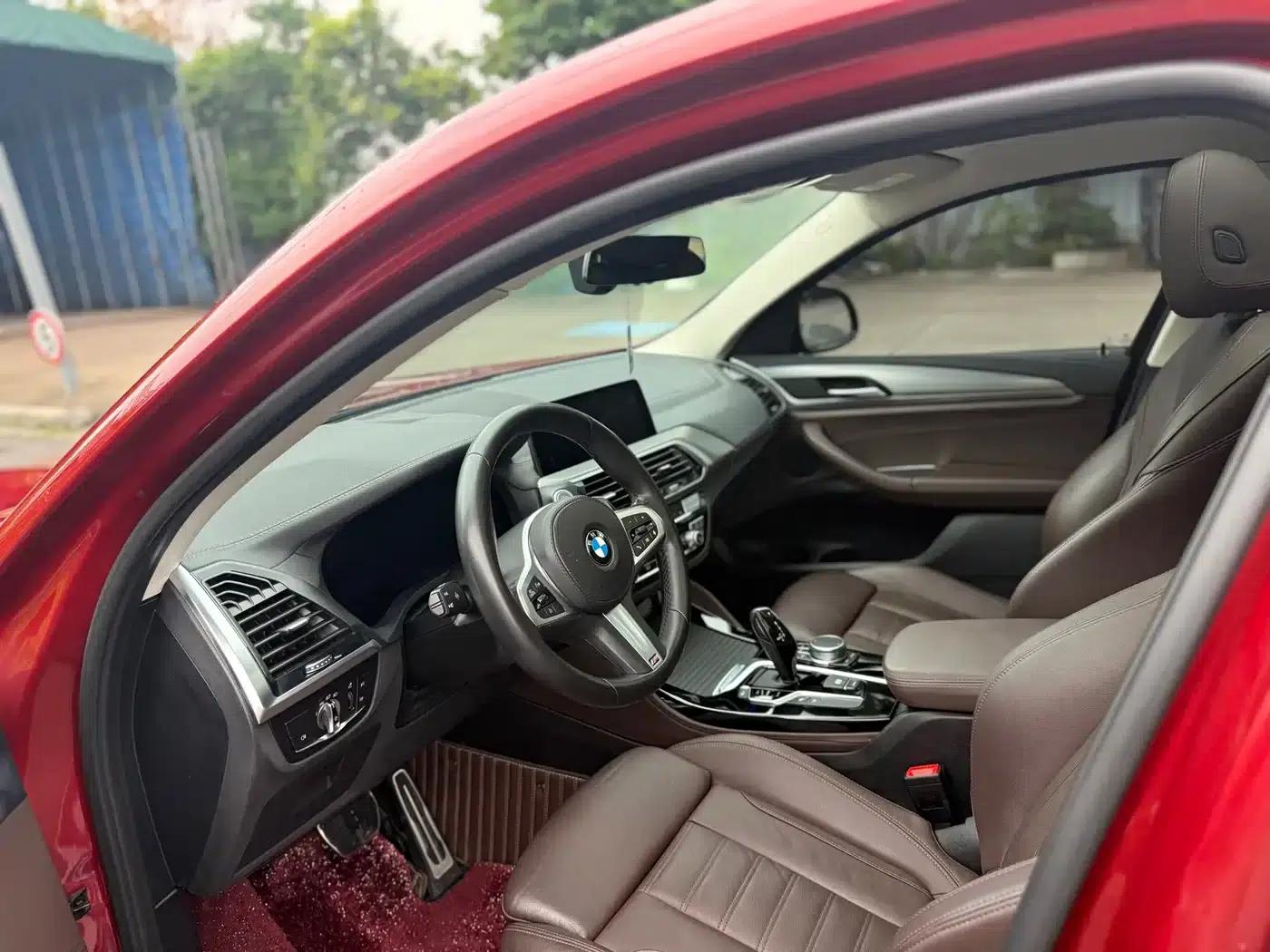 2021 BMW X4 xDrive 25i M Sport Package — миниатюра 4
