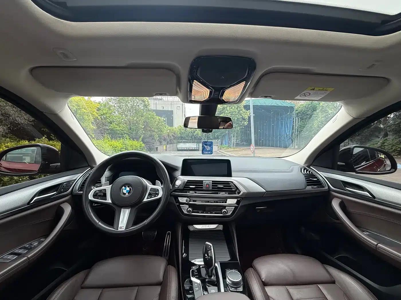 2021 BMW X4 xDrive 25i M Sport Package — миниатюра 5