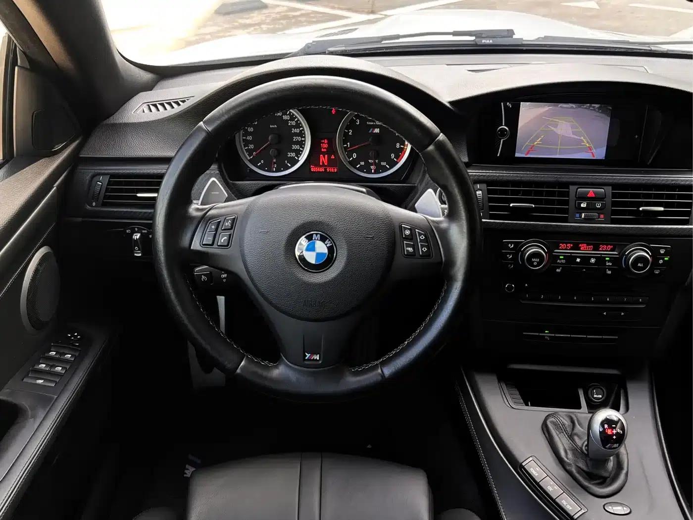 2009 BMW M3 Convertible — миниатюра 18
