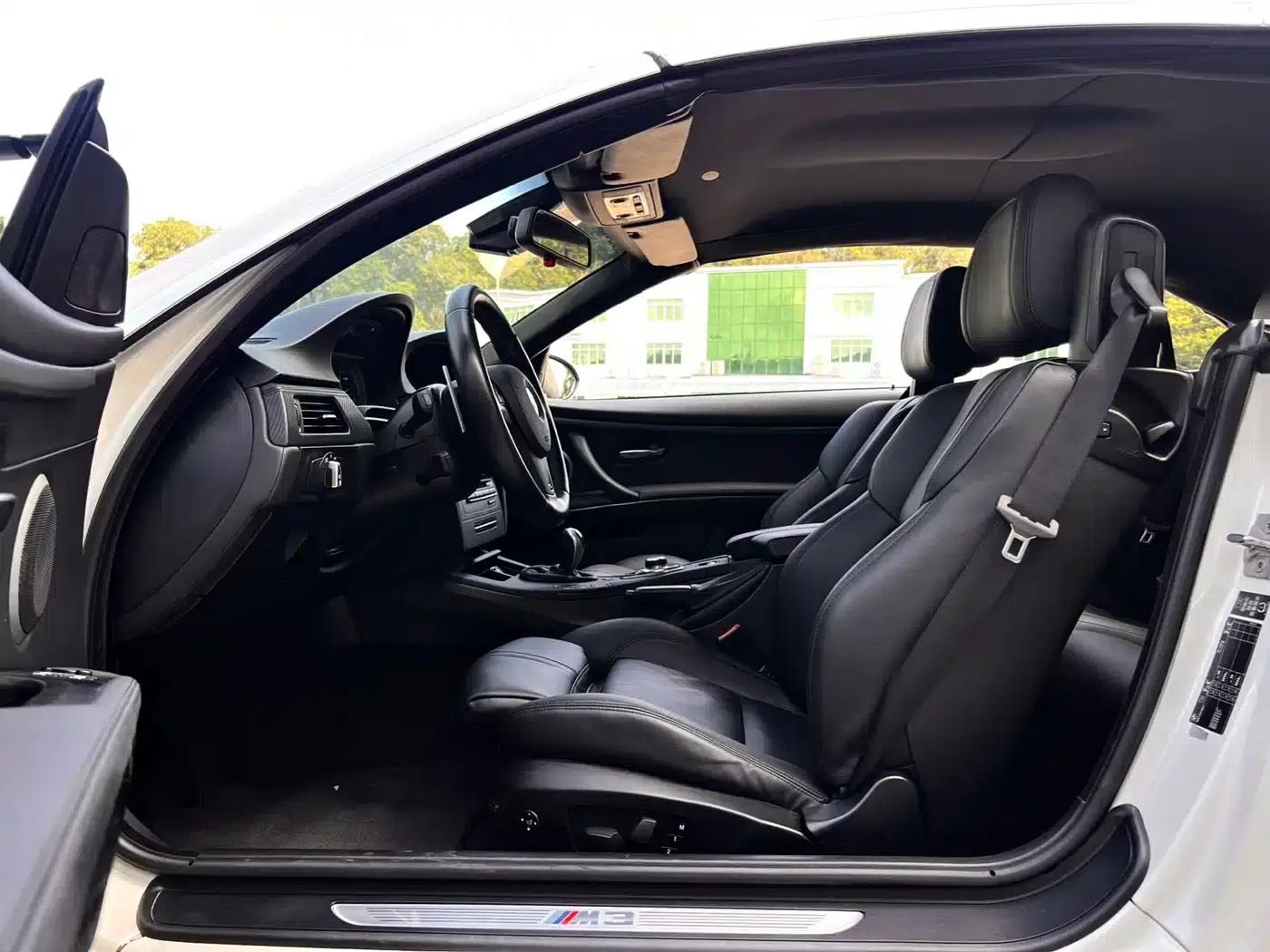 2009 BMW M3 Convertible — миниатюра 19