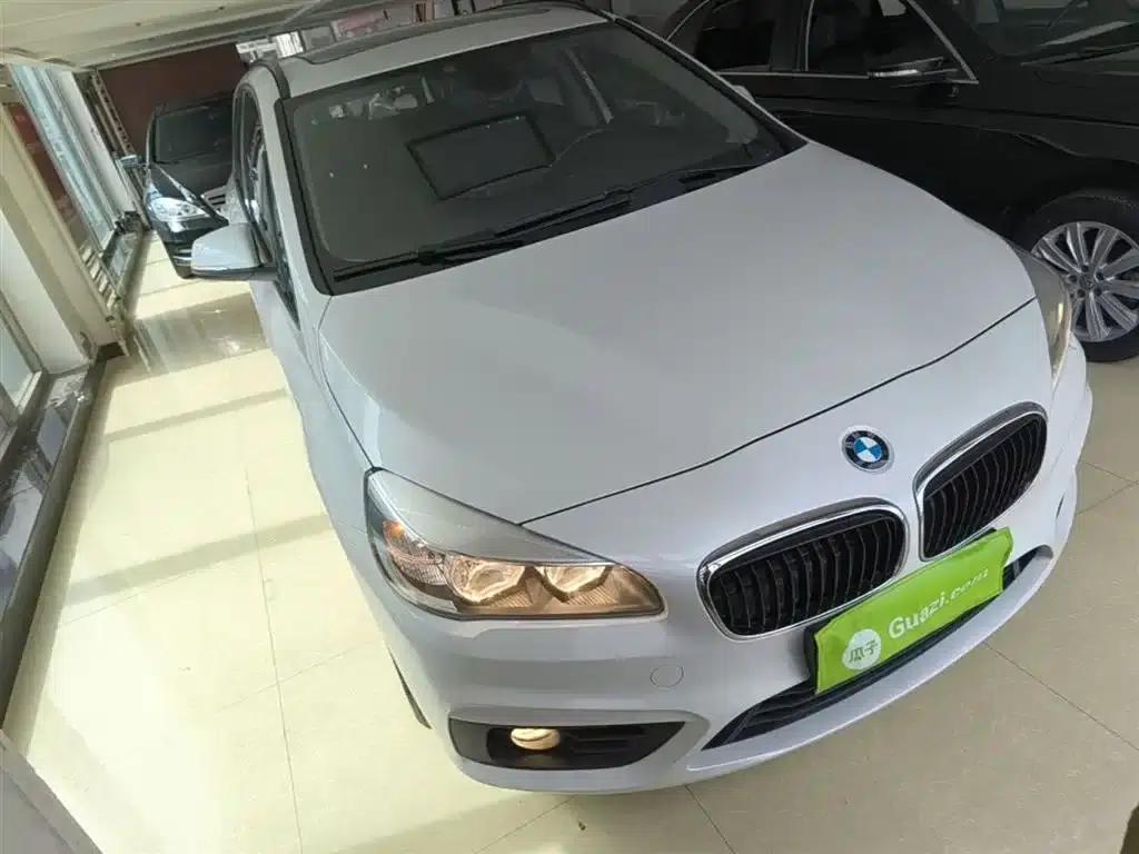 BMW 2 Series Gran Tourer (Imported) 2015 218i Leading Edition — миниатюра 4