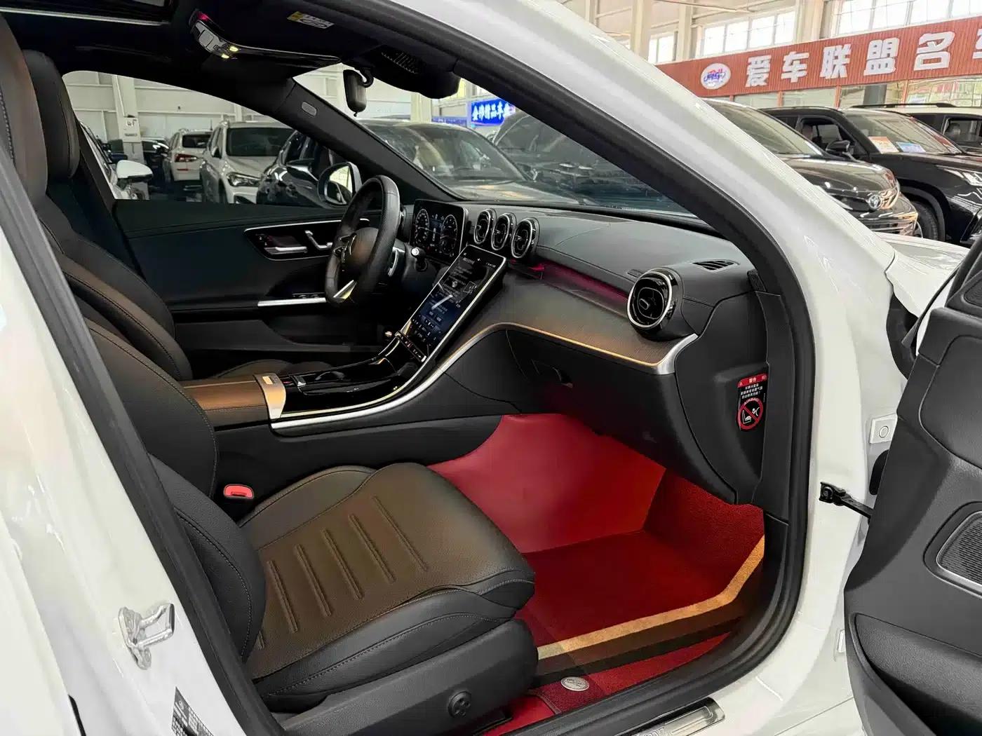 2023 Mercedes-Benz C-Class C 200 L Sport Edition — миниатюра 16