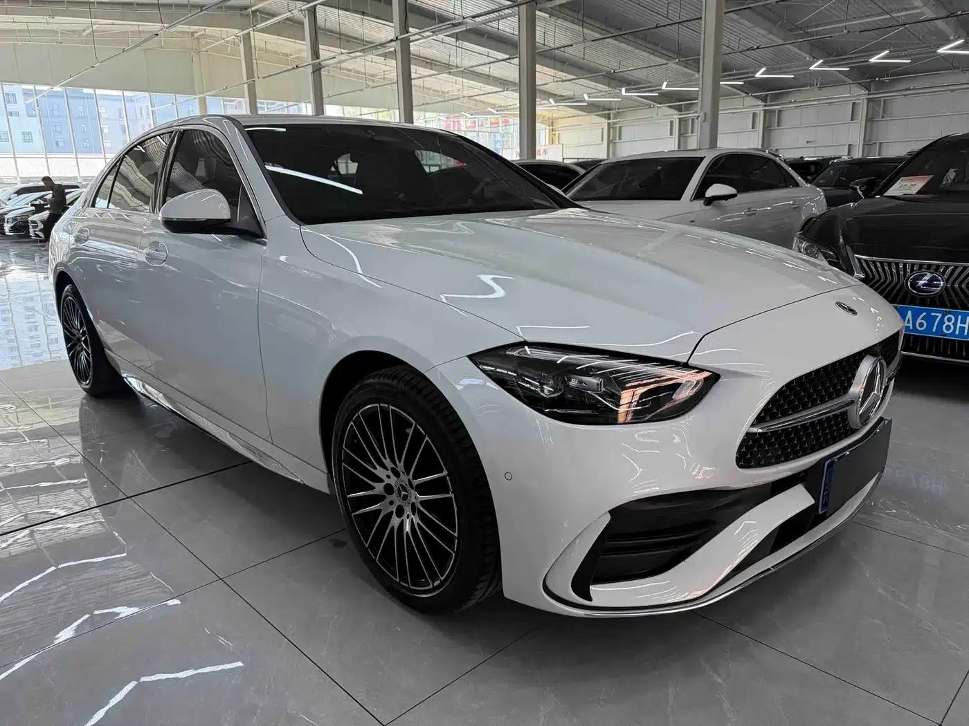 2023 Mercedes-Benz C-Class C 200 L Sport Edition — миниатюра 3